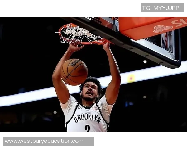 掘金主帅提及约翰逊肩部状态：疼痛存在但问题不大