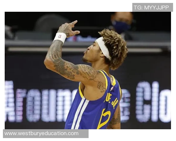 急先锋！乌布雷11中7得到18分3板2助2断2帽 三分4中2