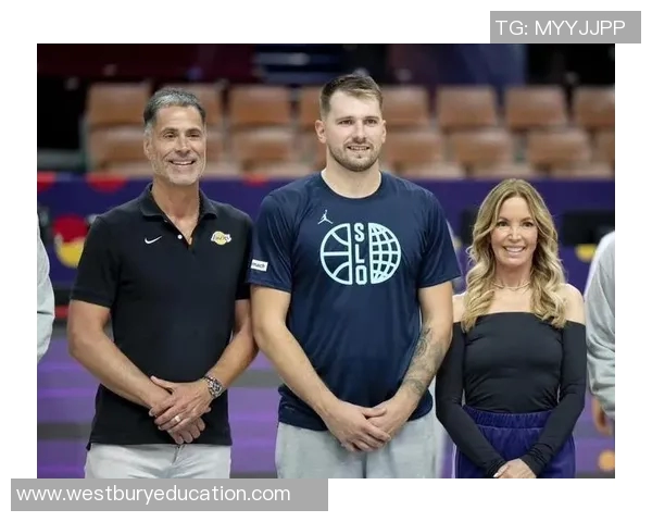 里夫斯背靠背两场得92分，2007年科比以来湖人队首人